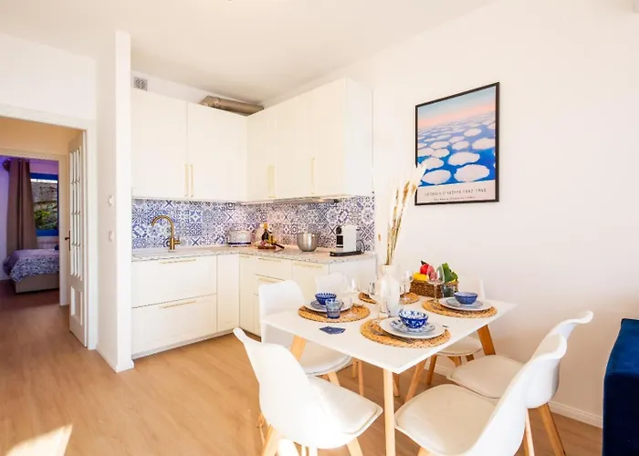 Infinity Blue - Sunny With The View Ospedaletti